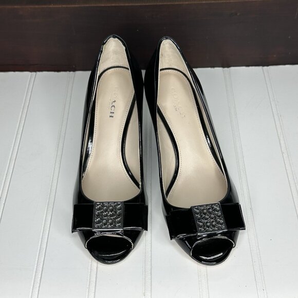 Coach Gretchen 5 Black Patent Leather Silver Logo Wedge Heel, Peep Toe Damage - Picture 2 of 9